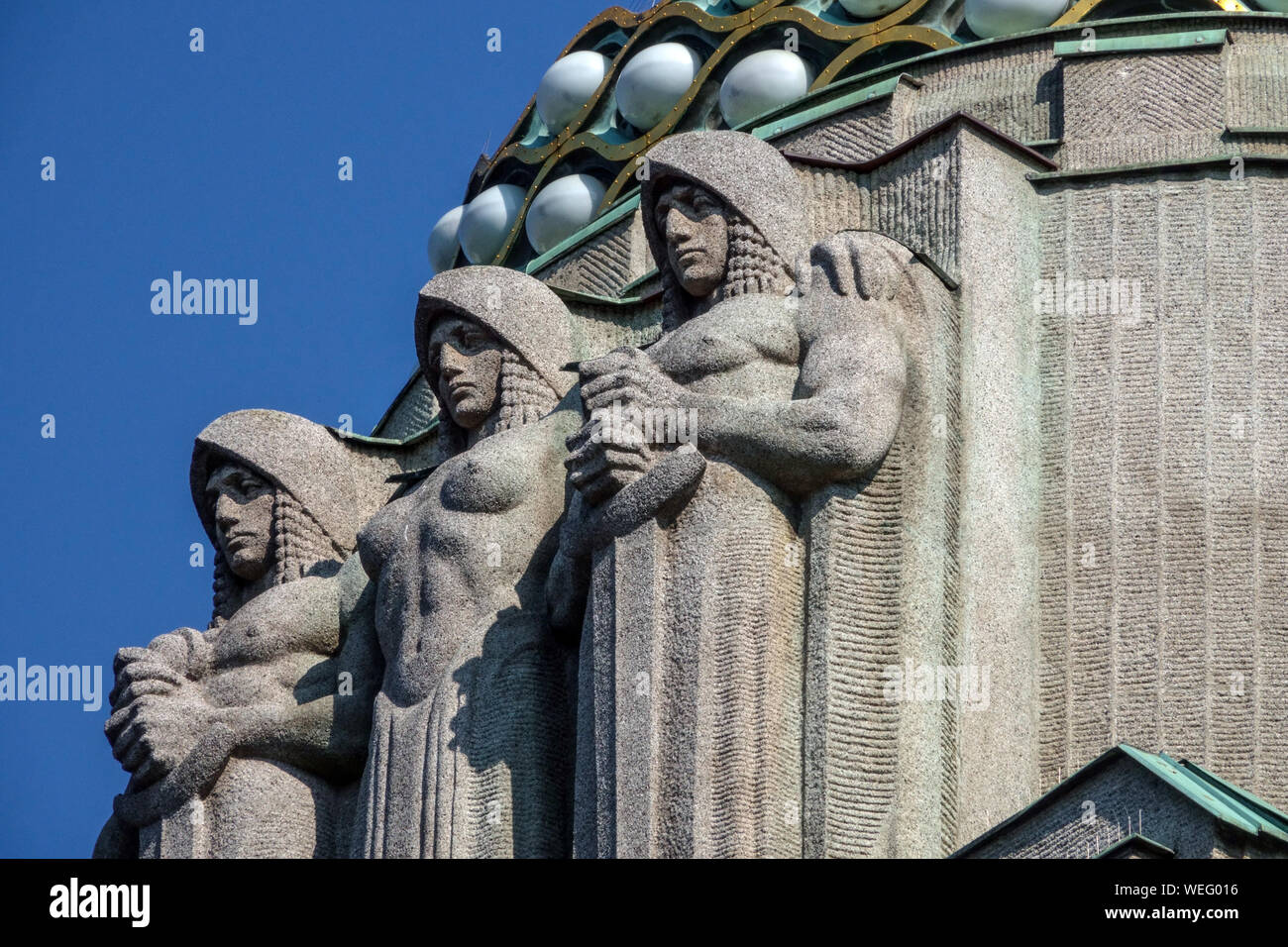 Prager Jugendstil Skulptur oben Koruna Palace Detail Figur Stockfoto