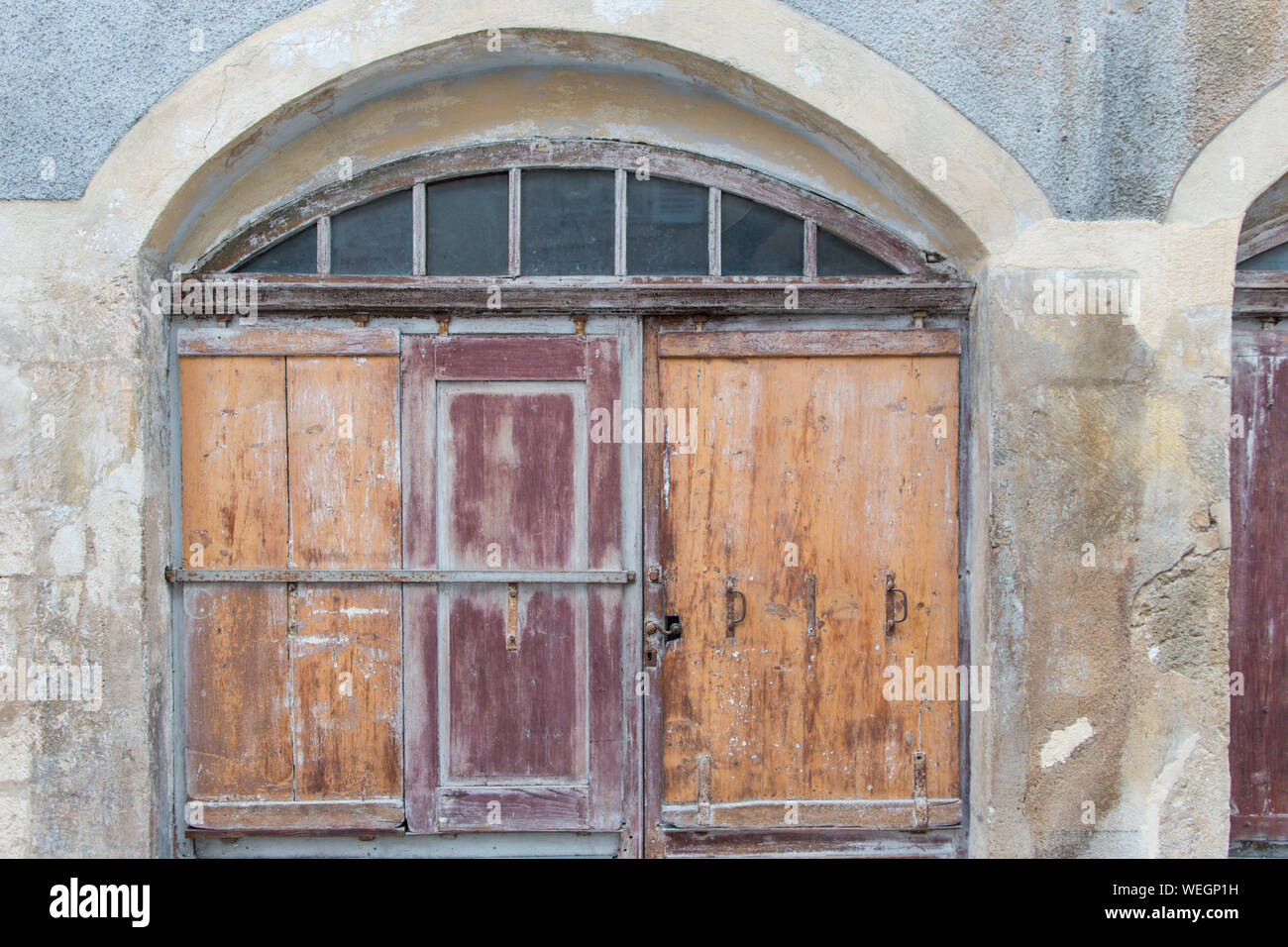 Windows und architektonischen Details, die in der Altstadt von Beaune, Burgund, Frankreich Stockfoto