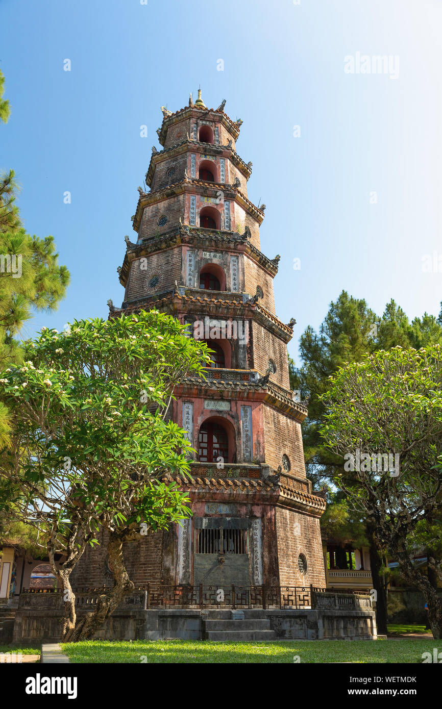 Thien Mu Pagode (Chua Thien Mu), Hue, Provinz Thua Thien Hue, Vietnam, Asien Stockfoto