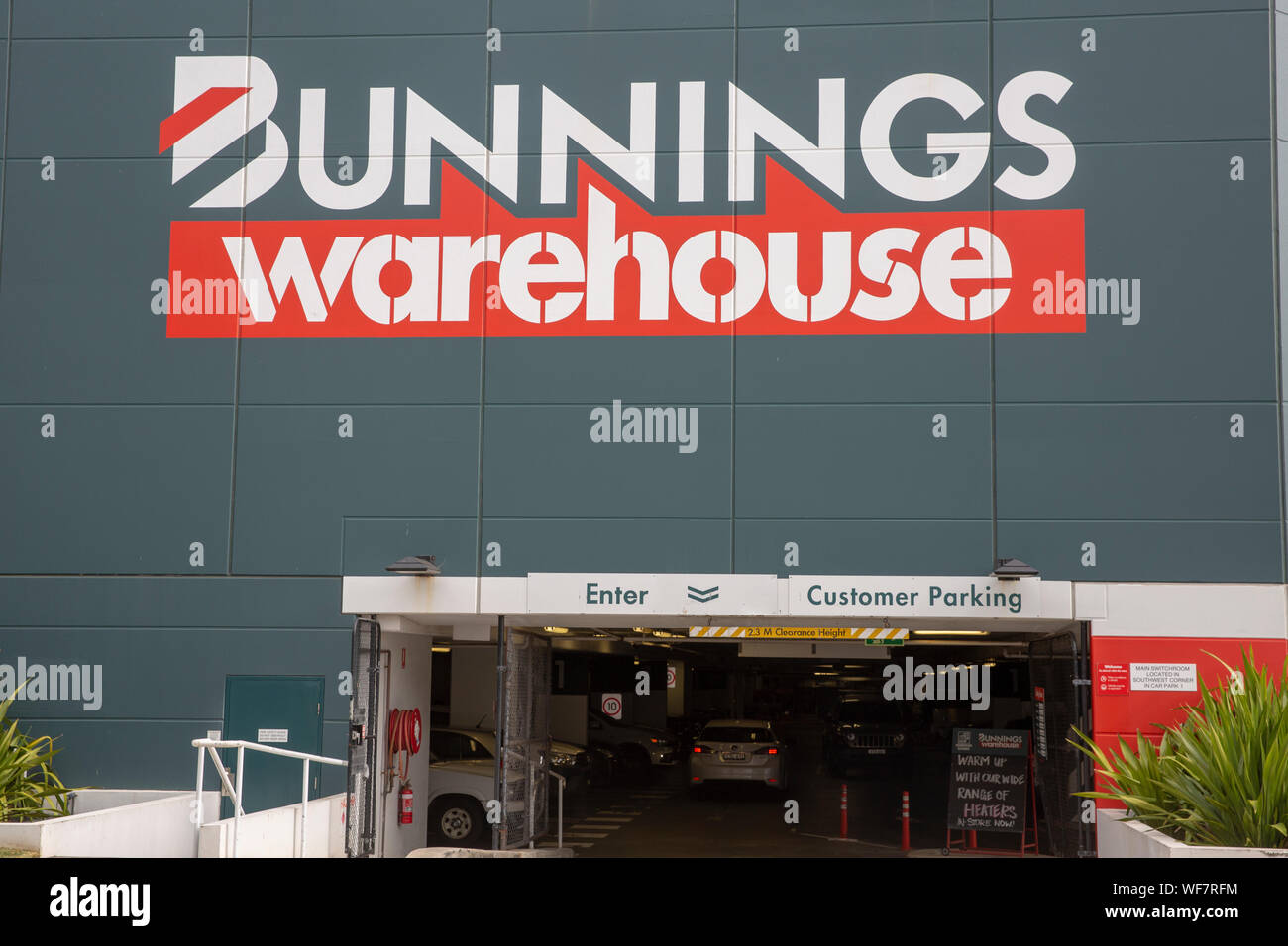 Bunnings Warehouse Hardware Store in North Sydney, Australien Stockfoto