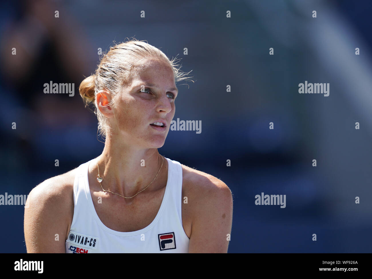 New York, USA. 30 Aug, 2019. Karolina Pliskova der Tschechischen Republik reagiert während der dritten Runde Frauen singles Match zwischen Karolina Pliskova Tschechien und Ons Jabeur von Tunesien 2019 US Open in New York, USA, Nov. 30, 2019. Quelle: Liu Jie/Xinhua/Alamy leben Nachrichten Stockfoto