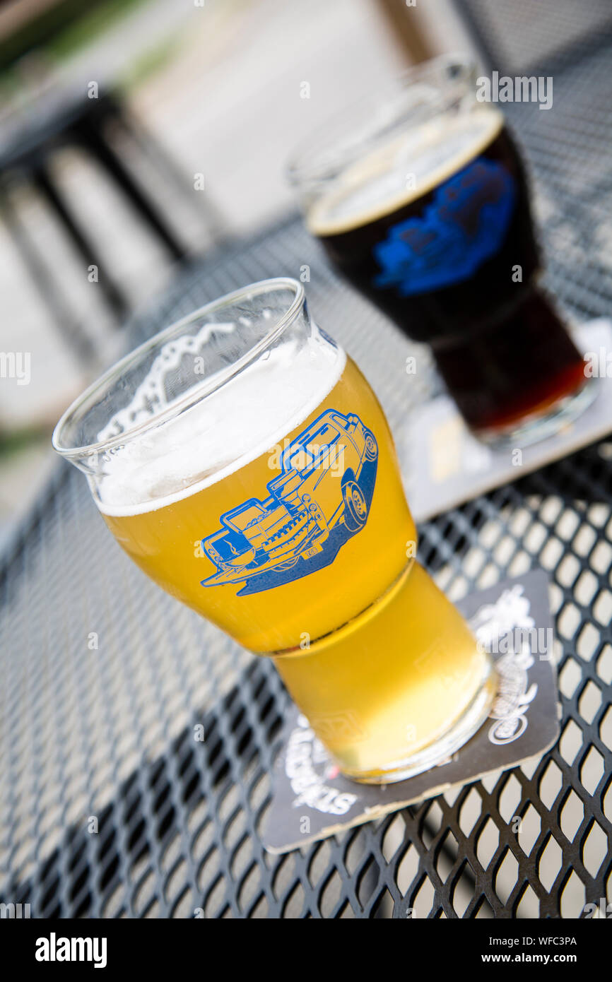 Glaser Bier An Der Heckklappe Brauerei Music Row Nashville Tennessee United States Stockfotografie Alamy The tennessee brewery building stands at the intersection of butler and tennessee streets in memphis, tennessee. alamy