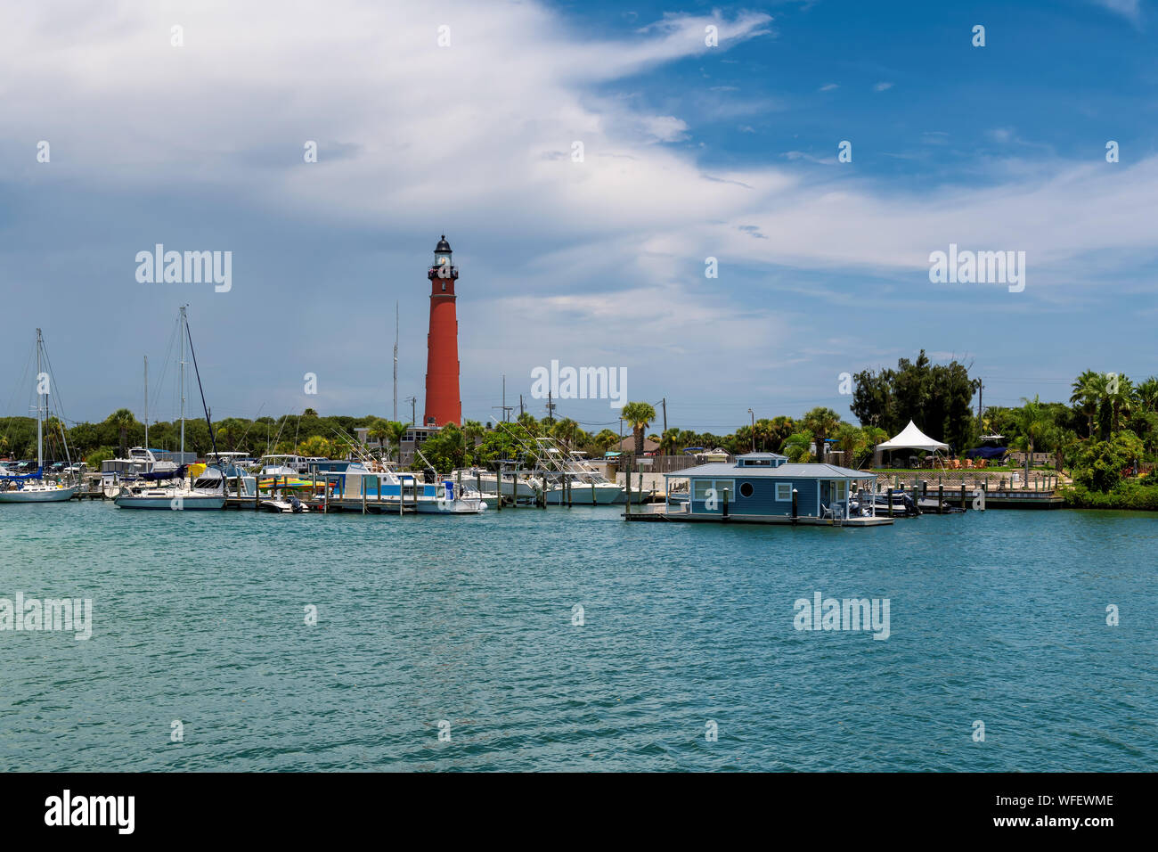Ponce Inlet Leuchtturm, Marina in der Nähe von Port Orange, Daytona Beach, Florida. Stockfoto