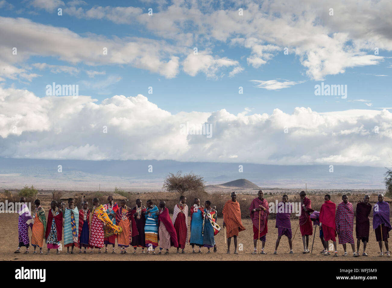 Masai Stamm traditioneller Tanz, Amboseli National Park, Kenia, Afrika Stockfoto
