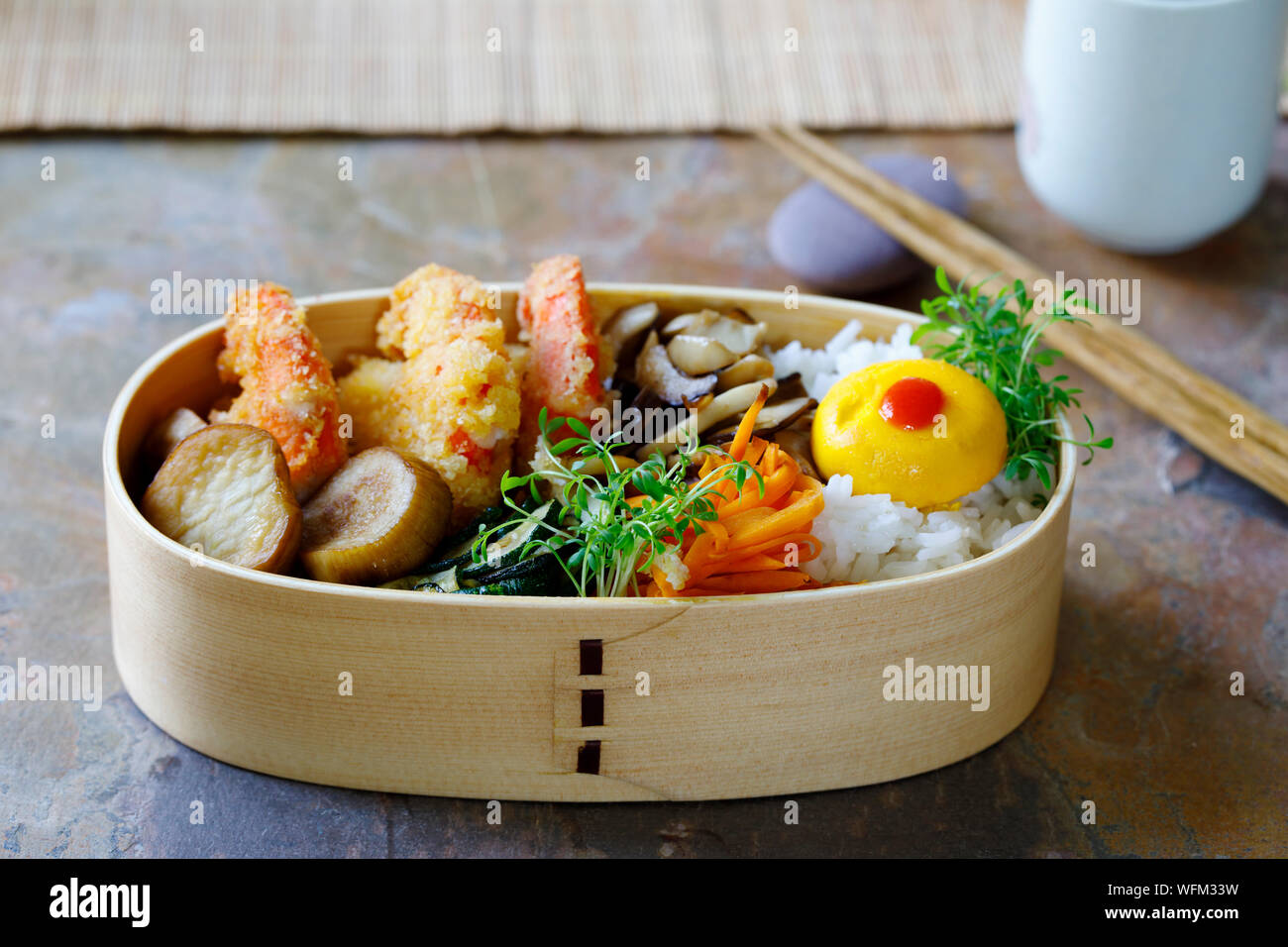 Japanische Garnele Tempura Stockfotos und -bilder Kaufen - Alamy