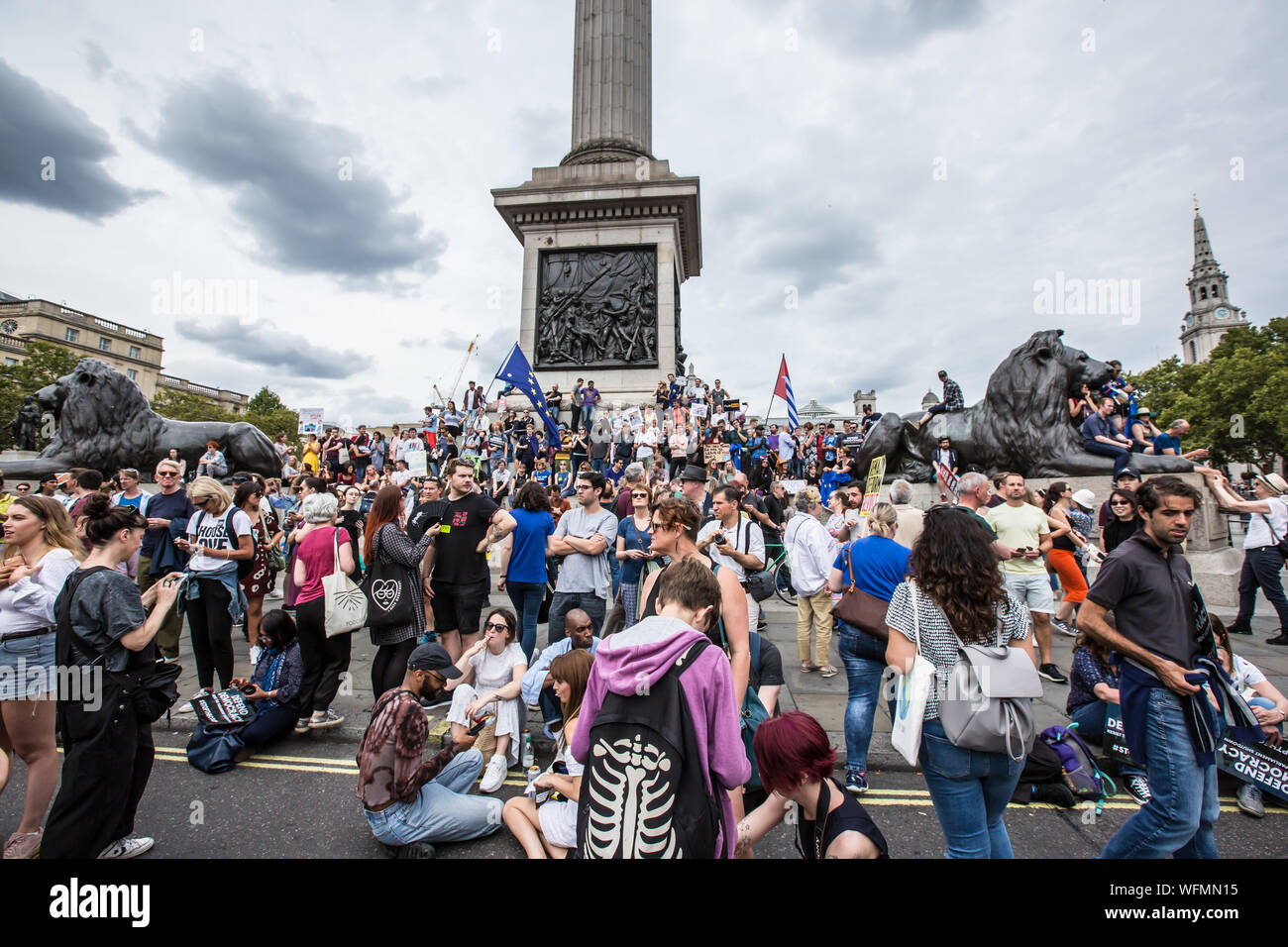 London, Großbritannien. 31. August 2019. Sperrung der Straßen am Trafalgar Square. Tausende marschierten und blockiert die Londoner Straßen in einem Protest, die Demokratie zu verteidigen und gegen die Vertagung des Parlaments. David Rowe/Alamy Leben Nachrichten. Stockfoto