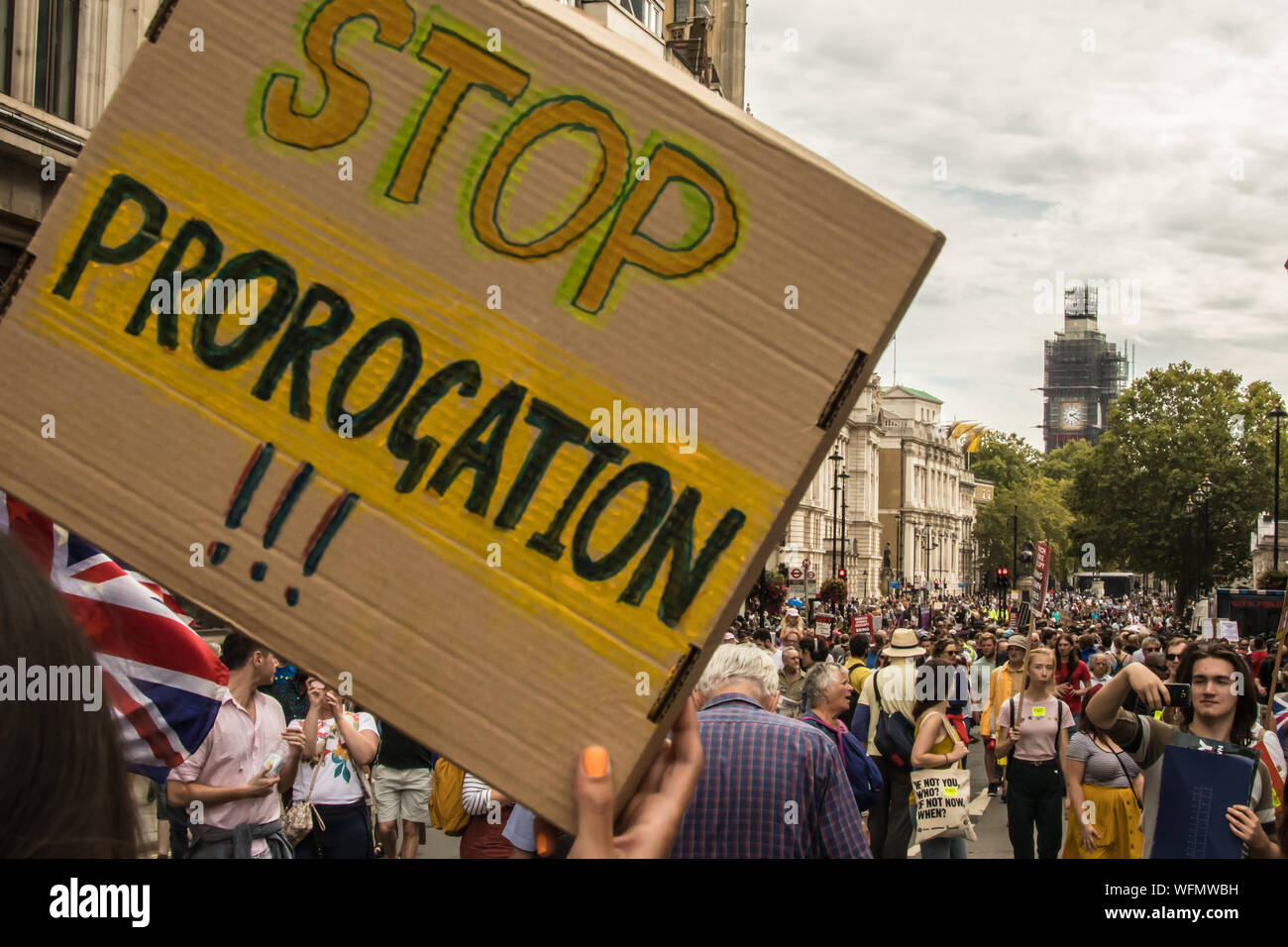 London, Großbritannien. 31. August 2019. Eine der obersten Einlassung" Plakette an Whitehall mit Big Ben in der Ferne. Tausende marschierten und blockiert die Londoner Straßen in einem Protest, die Demokratie zu verteidigen und gegen die Vertagung des Parlaments. David Rowe/Alamy Leben Nachrichten. Stockfoto
