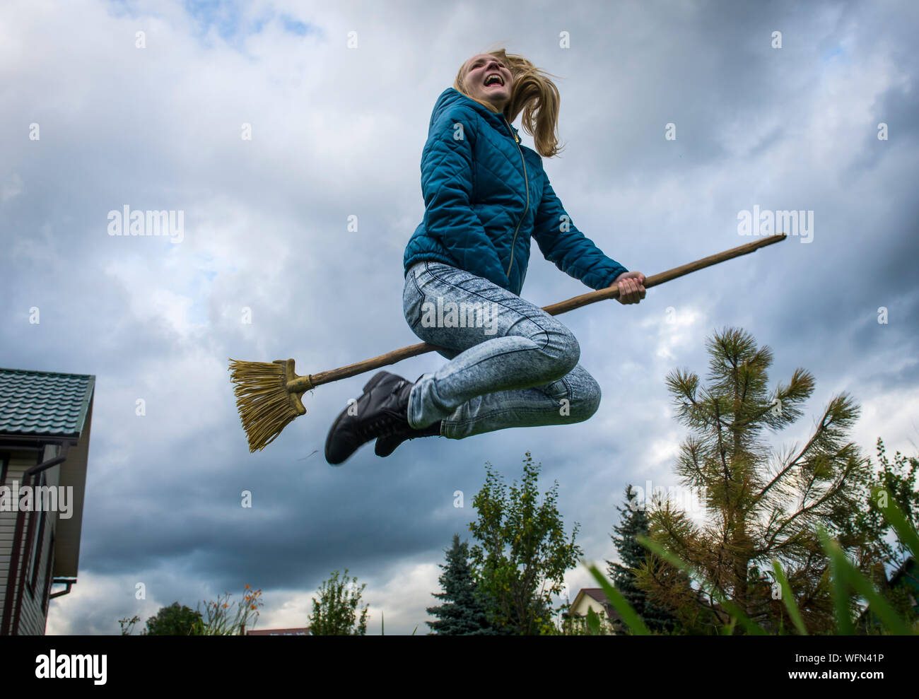 Witch Flying On Broom Stockfotos Und Bilder Kaufen Alamy