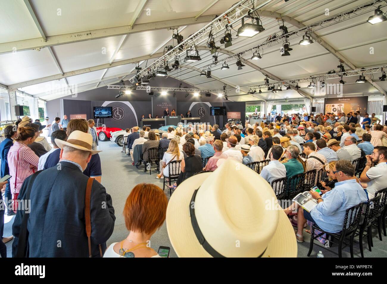 Frankreich, Oise, Chantilly, Chateau de Chantilly, 5. Ausgabe von Chantilly Kunst & Eleganz Richard Mille, ein Tag, die Vintage und Sammlungen Autos gewidmet, Bonhams Auktion Stockfoto