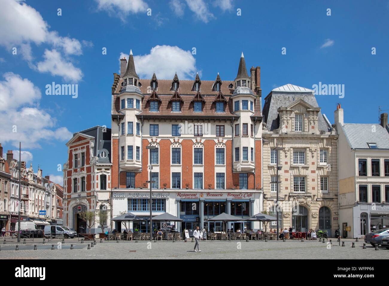 Frankreich, Nord-Pas-de-Calais", Bethune, Vieux Beffroy Hotel, entworfen vom Architekten Léon Guthmann (anglo-normannischen Stil) Stockfoto