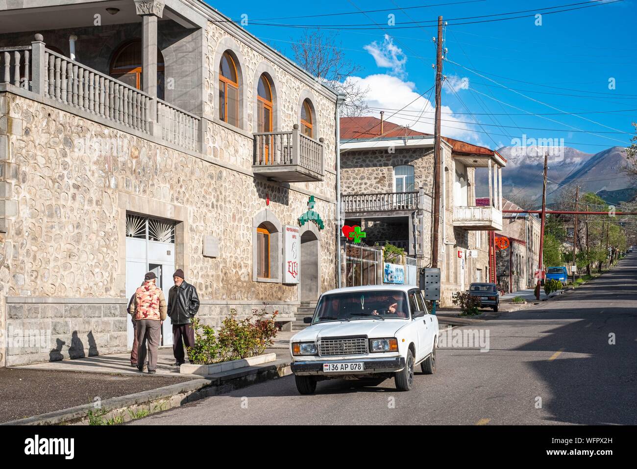 Armenien, Ararat region Goris, traditionelle Häuser mit Balkon Stockfoto