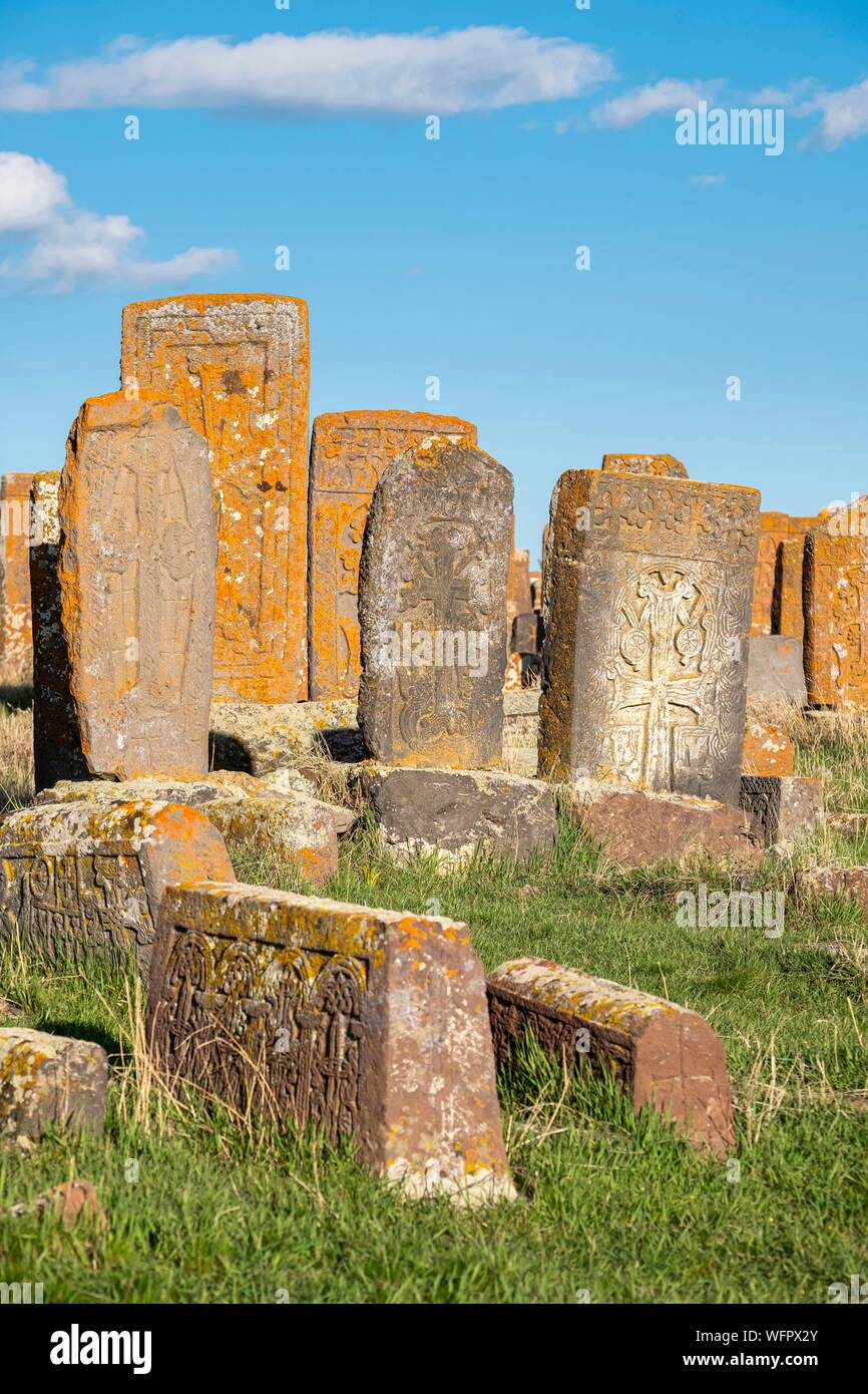 Armenien, Gegharkunik region, Umgebung von Sevan, Noraduz (oder noratus), Friedhof der mittelalterlichen Gräbern genannt Khachkars am Ufer des Sevan See Stockfoto