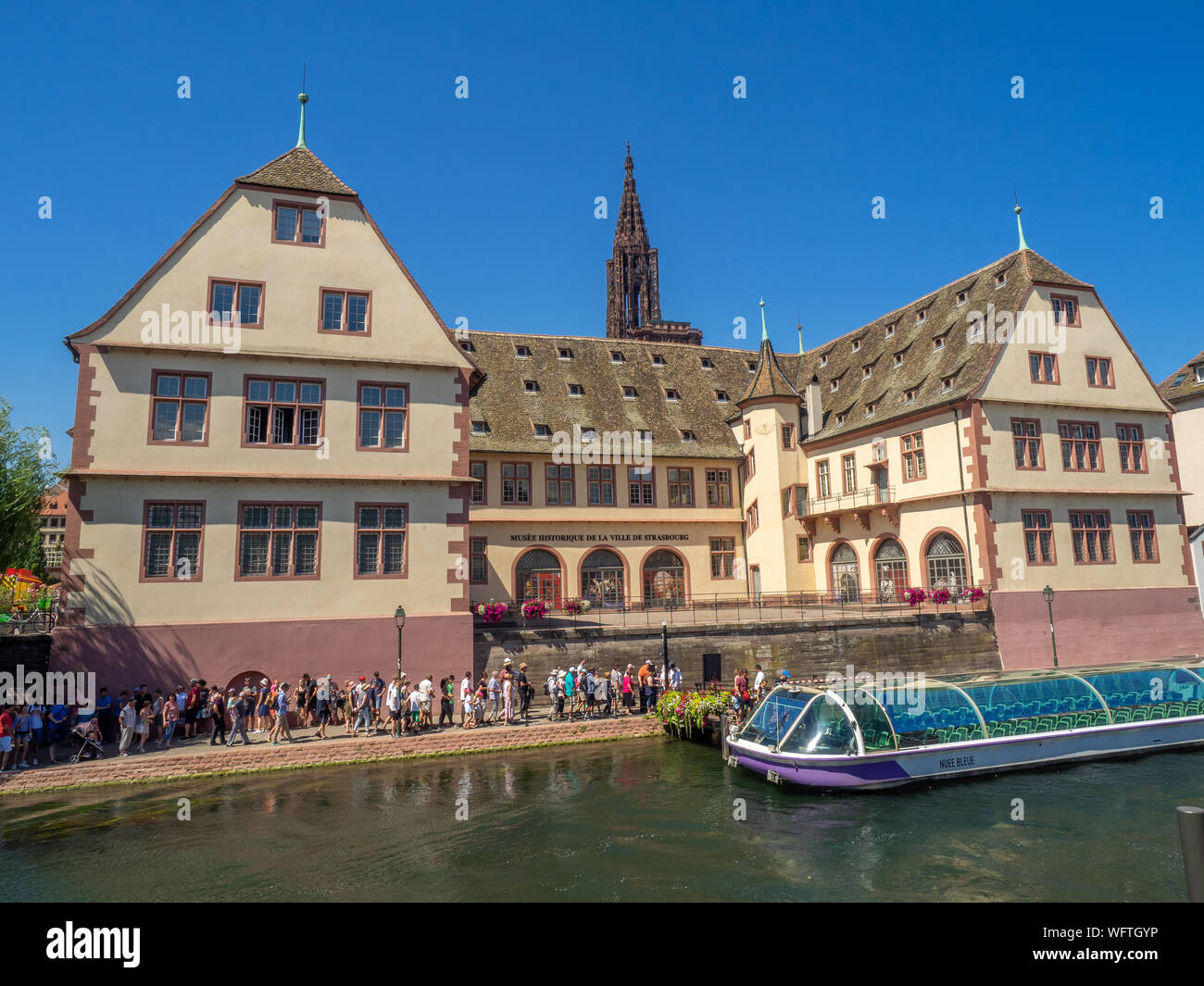 Straßburg, Frankreich - Juli 26, 2018: Das historische Museum von Straßburg auf der Ill. Straßburg ist die Hauptstadt und größte Stadt des Grand Est Stockfoto