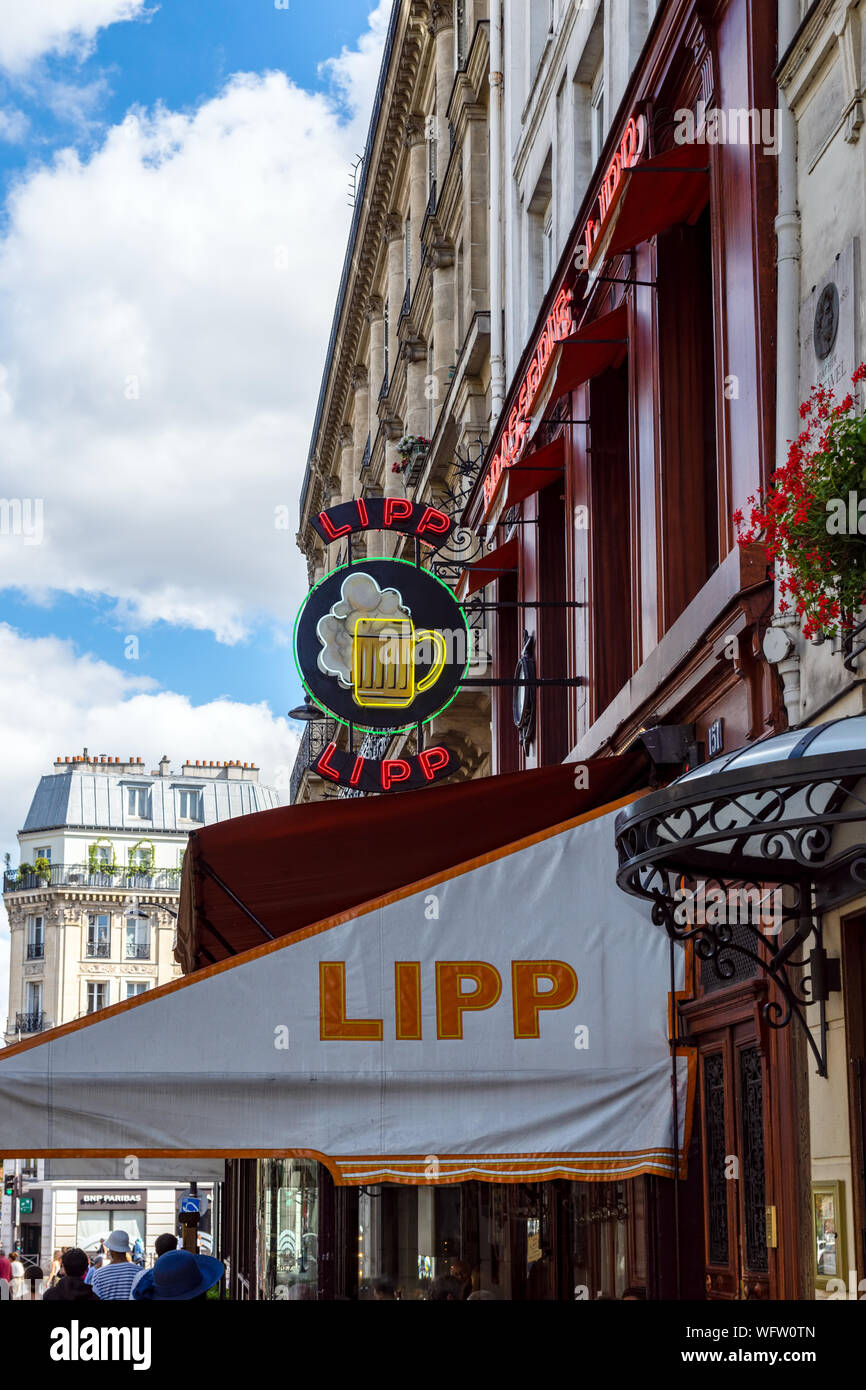 Die Brasserie Lipp in Paris Stockfoto