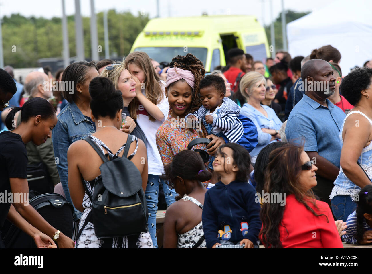 London, Großbritannien. 31 Aug, 2019. Hunderte sorgen der EFG-London Jazz Festival SummerStage am Londoner Royal Albert Dock, 0 n, 31. August 2019, London, UK. Bild Capital/Alamy leben Nachrichten Stockfoto