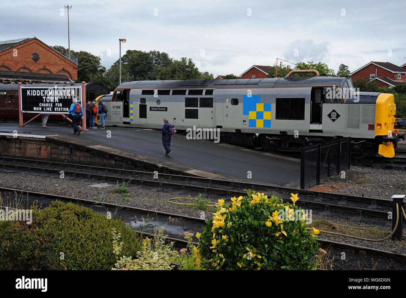 Klasse 37 English Electric Diesellok 37688 "grosse Felsen' in Kidderminster, Severn Valley Railway Stockfoto