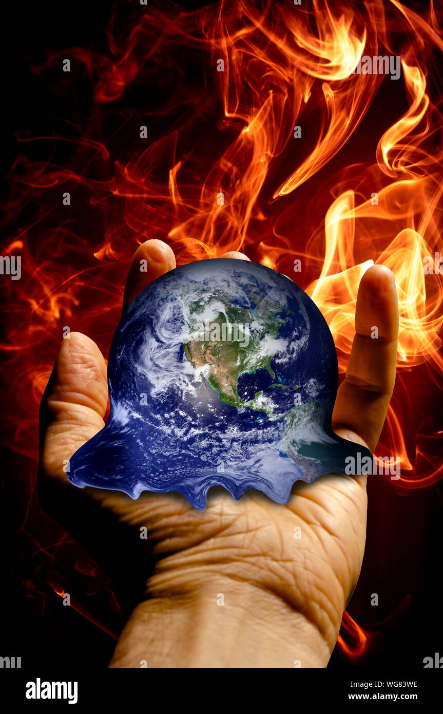 Hand mit einem Schmelzen der Erde, Konzept für die globale Erwärmung Stockfoto