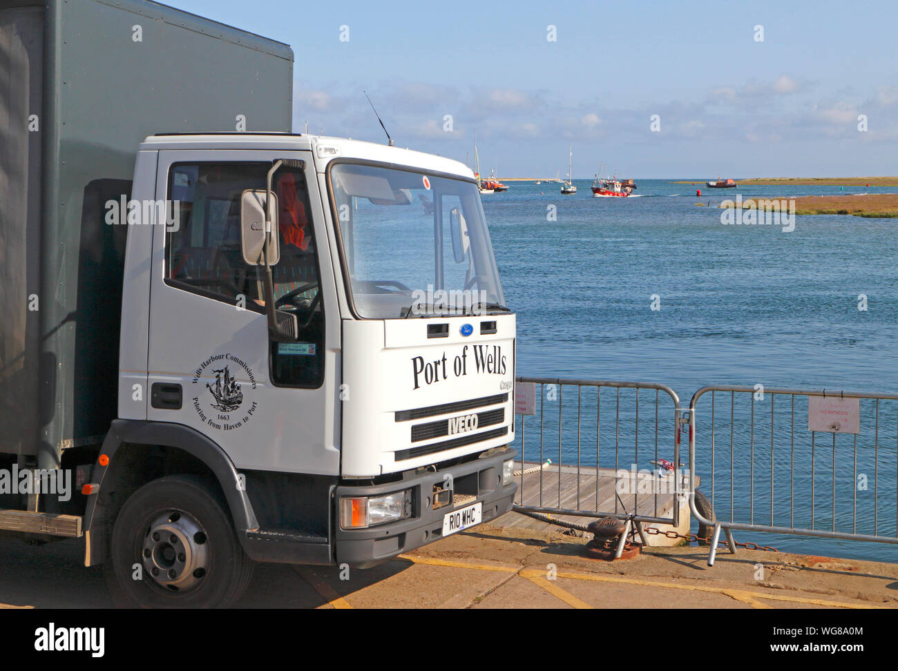 Ein Port von Brunnen service Fahrzeug am Kai im Norden Norfolk Stadt Wells-next-the-Sea, Norfolk, England, Vereinigtes Königreich, Europa. Stockfoto