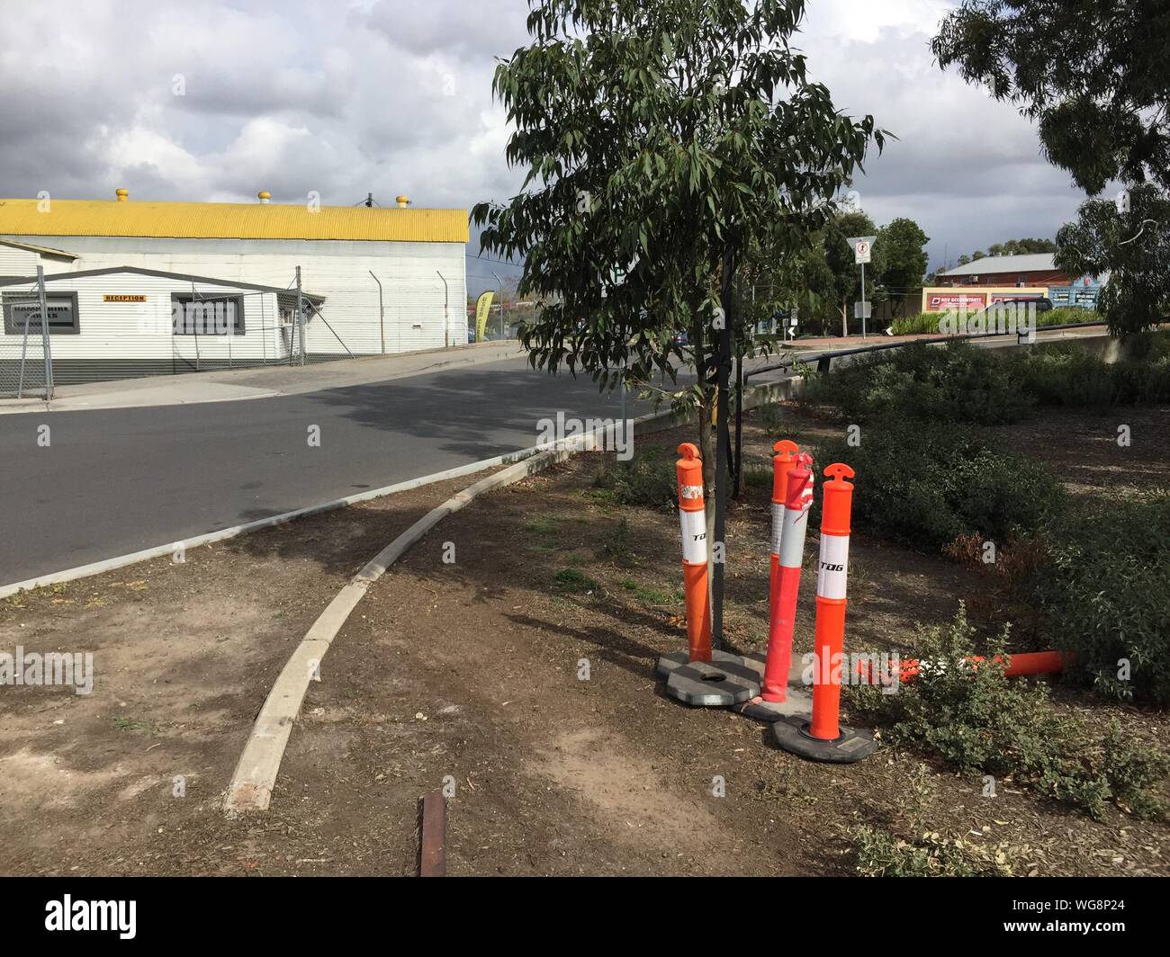 Traffic bollards -Fotos und -Bildmaterial in hoher Auflösung – Alamy