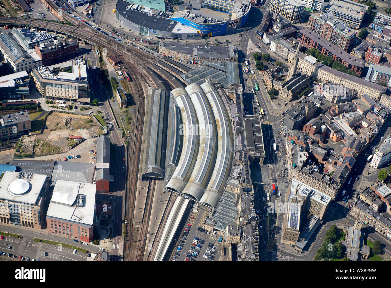 Ein Luftbild von Newcastle upon Tyne, Stadtzentrum, North East England, UK mit dem historischen Bahnhof Stockfoto