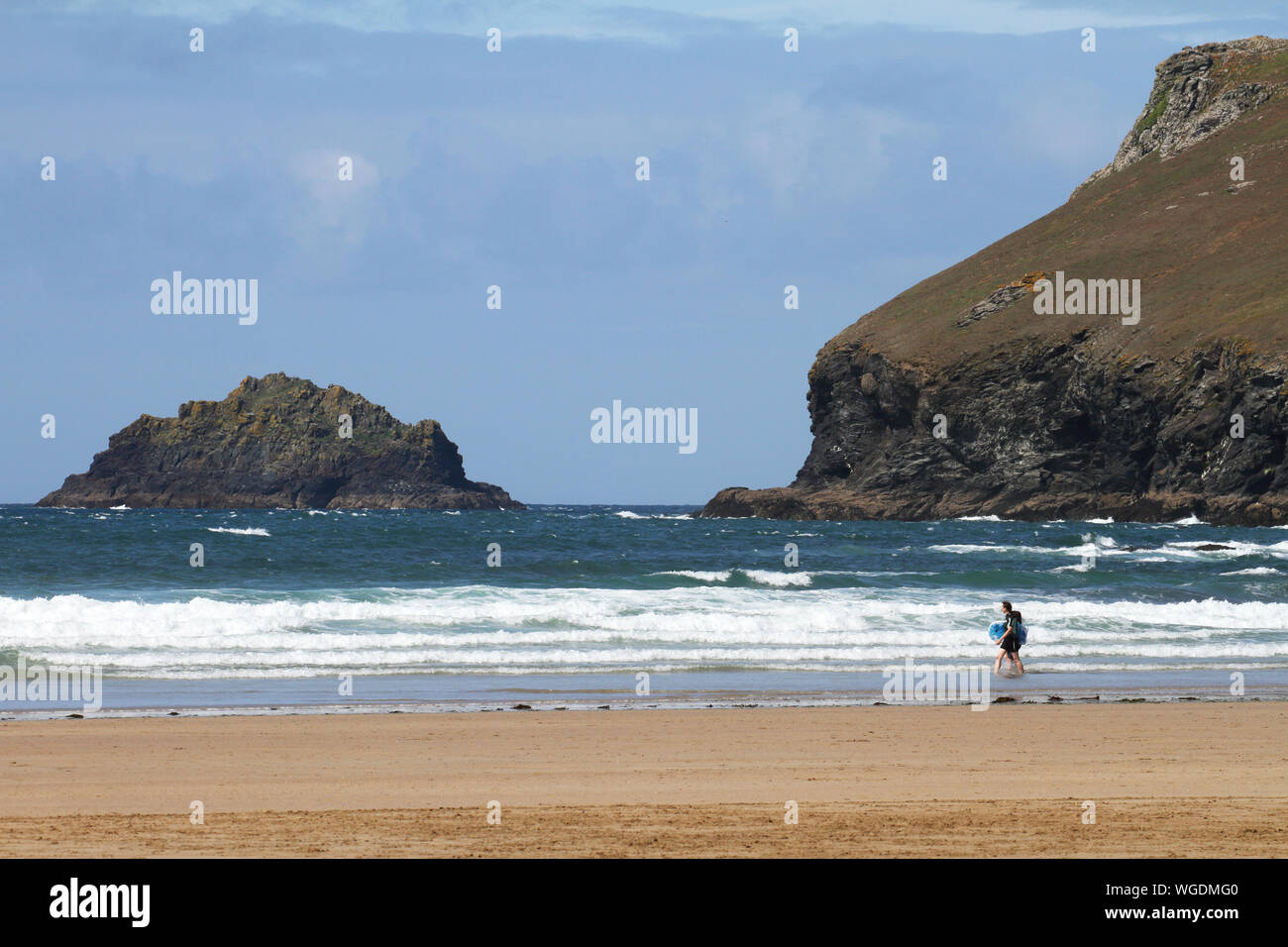 Surfen Strand Blick auf Polzeath, an der Nordküste von Cornwall Stockfoto Surfen Strand Blick auf Polzeath, an der Nordküste von Cornwall Stockfoto
