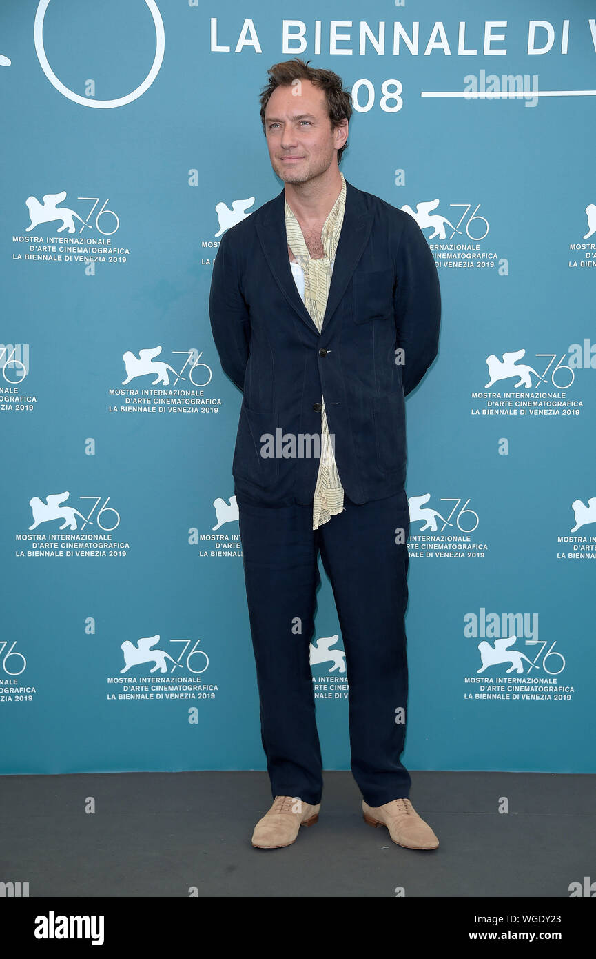 Venezia, Italien. 01 Sep, 2019. 76. Filmfestival von Venedig 2019, Fotoshooting Film "Der neue Papst". Im Bild: Jude Law Credit: Unabhängige Fotoagentur/Alamy leben Nachrichten Stockfoto