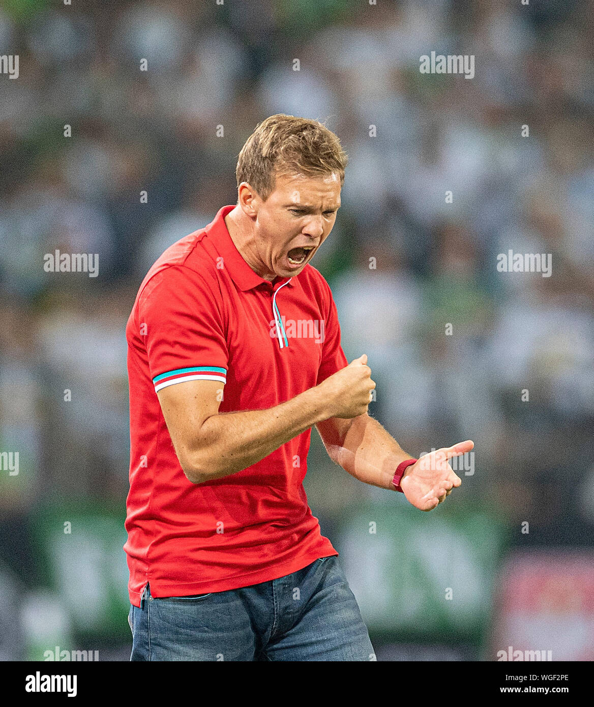 Trainer Julian NAGELSMANN (L), Geste, Gestik, Klatschen, Klatschen, Fußball 1. 1. Fussballbundesliga, 3. Spieltag, Borussia Mönchengladbach (MG) - RB Leipzig (L)) 1:3, am 30.08.2019 im Borussia Mönchengladbach/Deutschland. € | Nutzung weltweit Stockfoto