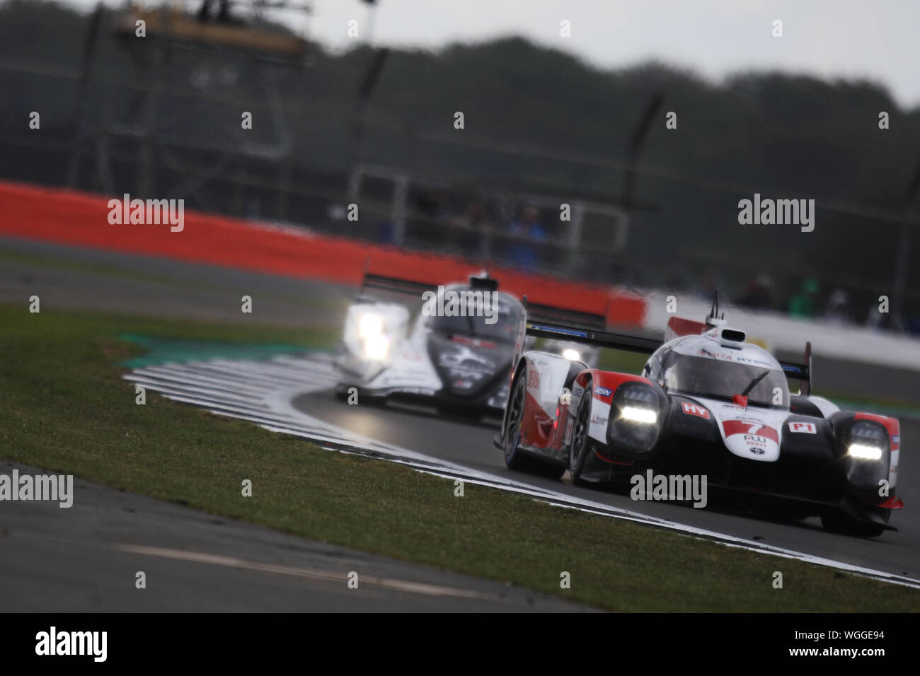 Silverstone, Großbritannien. 01 Sep, 2019. TOYOTA GAZOO RACING Toyota TS 050 von Mike Conway, Kamui Kobayashi & Jose Maria Lopez während der FIA World Endurance Championship auf dem Silverstone Circuit, Silverstone, England Gefahren am 1. September 2019. Foto von Jurek Biegus. Credit: UK Sport Pics Ltd/Alamy leben Nachrichten Stockfoto