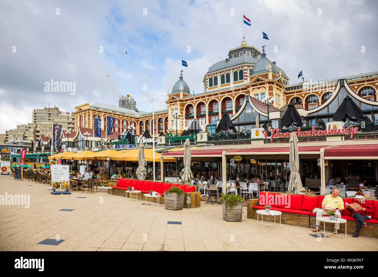 Kurhaus Hotel und Restaurants an der Promenade von Scheveningen, Den Haag, Südholland, Niederlande, Europa Stockfoto