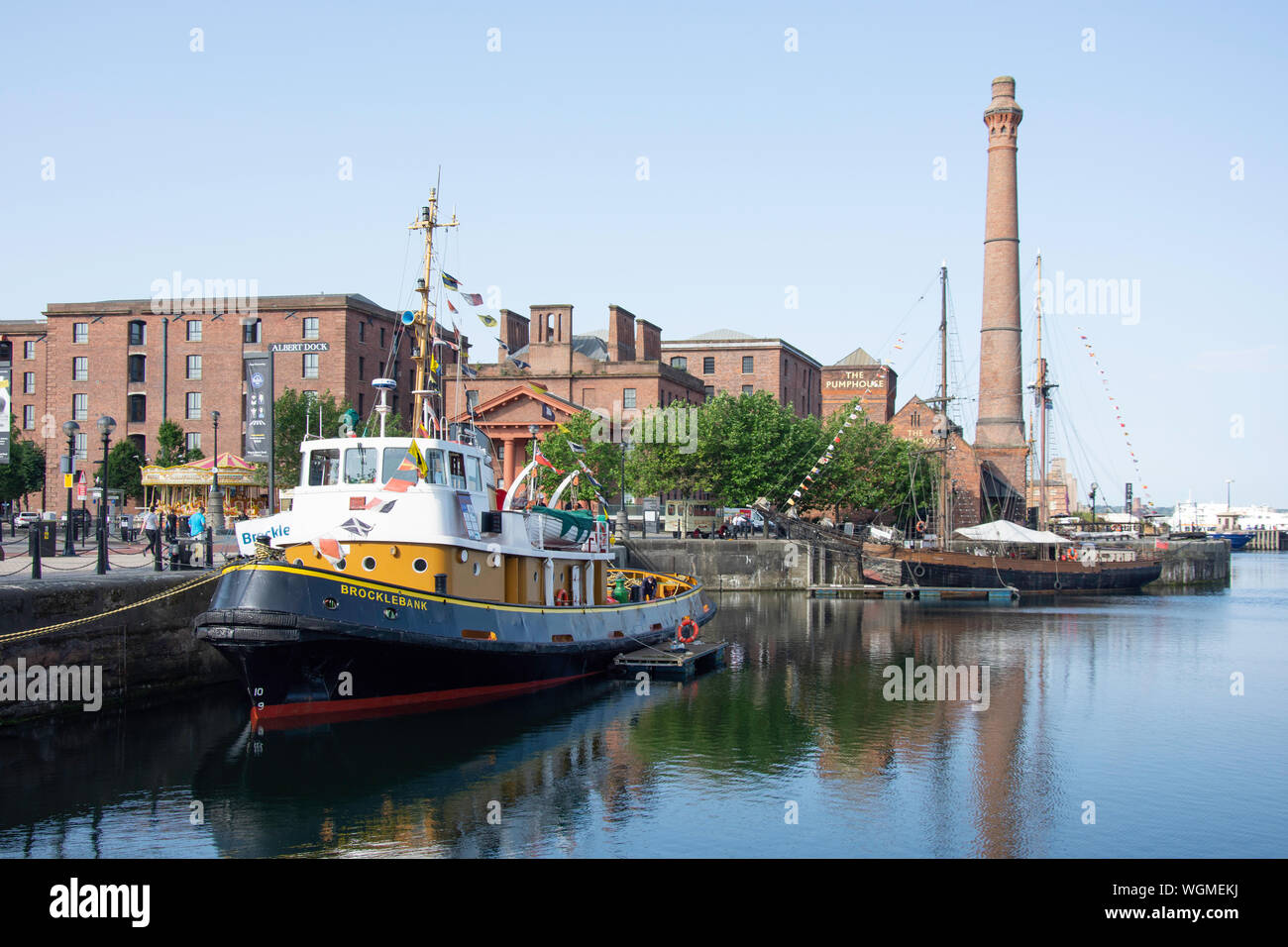 Brocklebank Tug Boat Museum und die Royal Albert Dock, Liverpool Waterfront, Liverpool, Merseyside, England, Vereinigtes Königreich Stockfoto