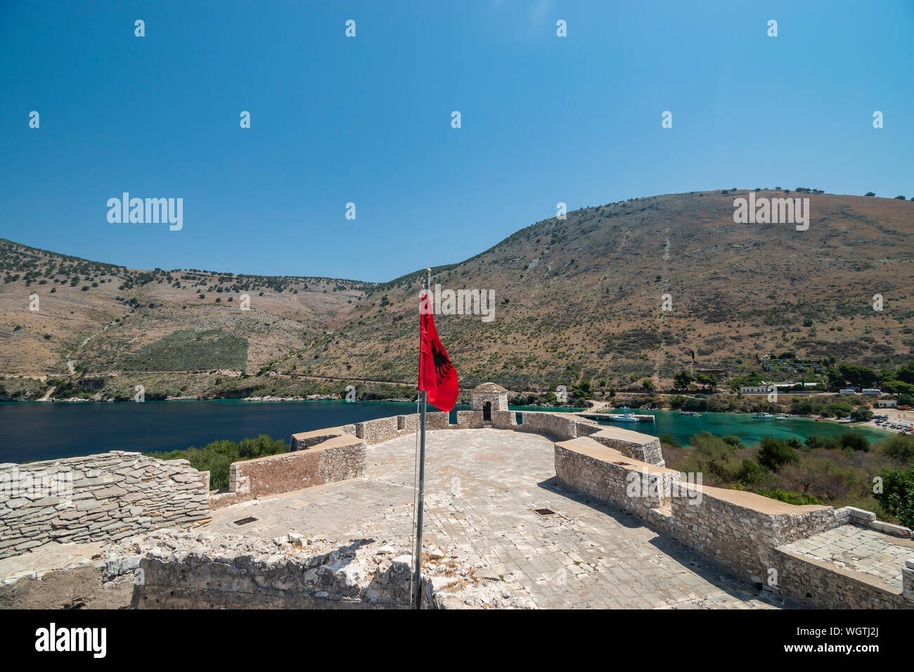 Saranda, Albanien - Juli 2019: Ansicht der Burg in Porto Porto Palermo Palermo Bucht gelegen, wurde durch Ali Pascha Tepelena im frühen 19. Jahrhundert. Stockfoto