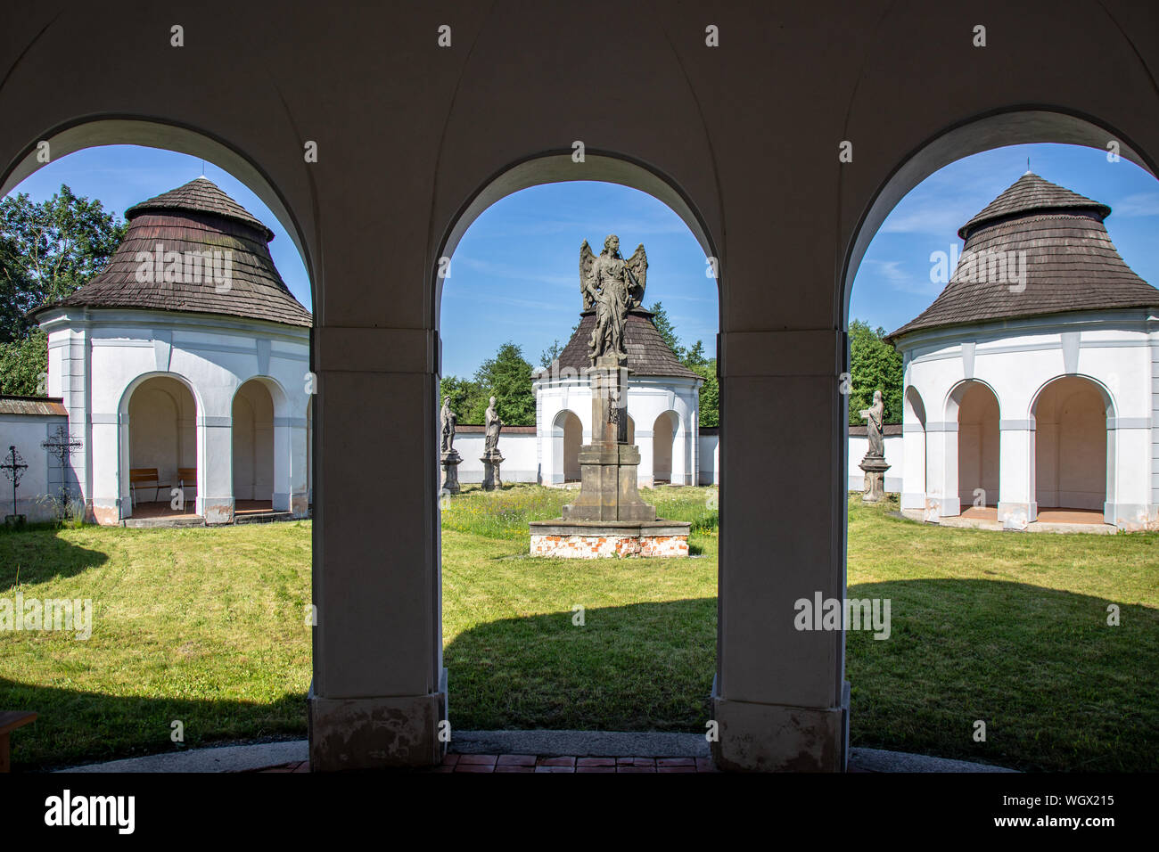 unterer-friedhof-fotos-und-bildmaterial-in-hoher-aufl-sung-seite-2