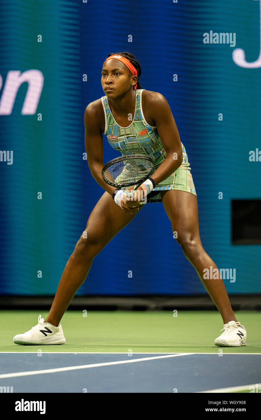 September 1st, 2019, New York: Coco Gauff der Vereinigten Staaten konkurrieren in der dritten Runde der US Open Tennis 2019. Credit: Paul J Sutton/PCN/LBA/Alamy leben Nachrichten Stockfoto