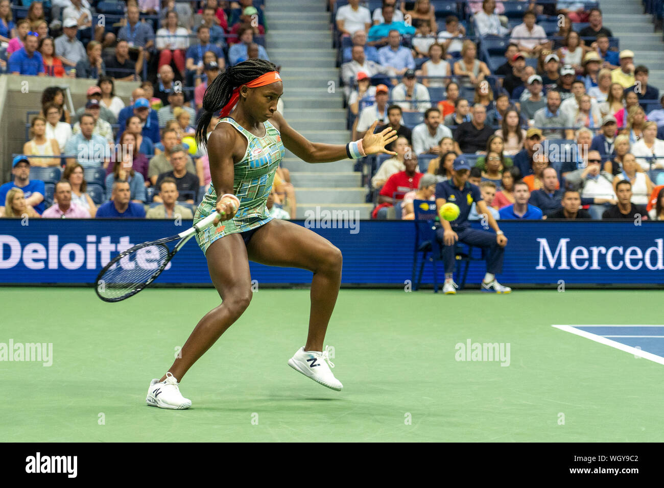 September 1st, 2019, New York: Coco Gauff der Vereinigten Staaten konkurrieren in der dritten Runde der US Open Tennis 2019. Credit: Paul J Sutton/PCN/LBA/Alamy leben Nachrichten Stockfoto