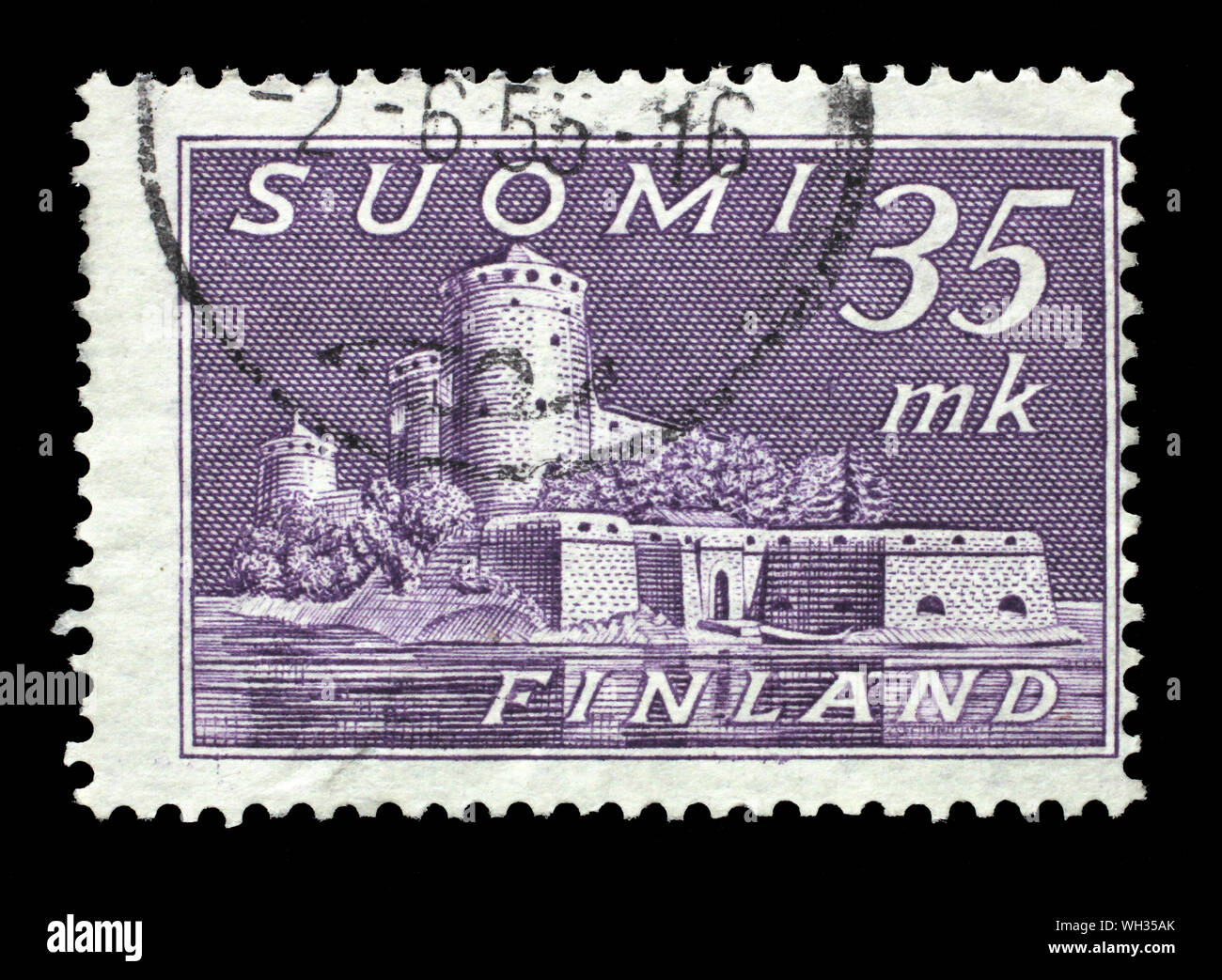 Stempel von Finnland gedruckt, zeigt Burg Olavinlinna in Savonlinna, circa 1930. Stockfoto