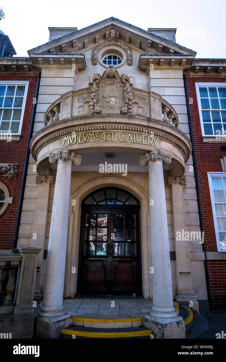 Fassade des Museum und Kunstgalerie, Worthing, West Sussex, England, Großbritannien Stockfoto