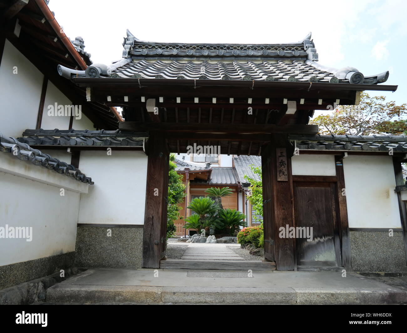 JAPAN - Foto von Sean Sprague Arashiyama, Kyoto. Tenryu-ji Zen Tempel. Tor. Stockfoto