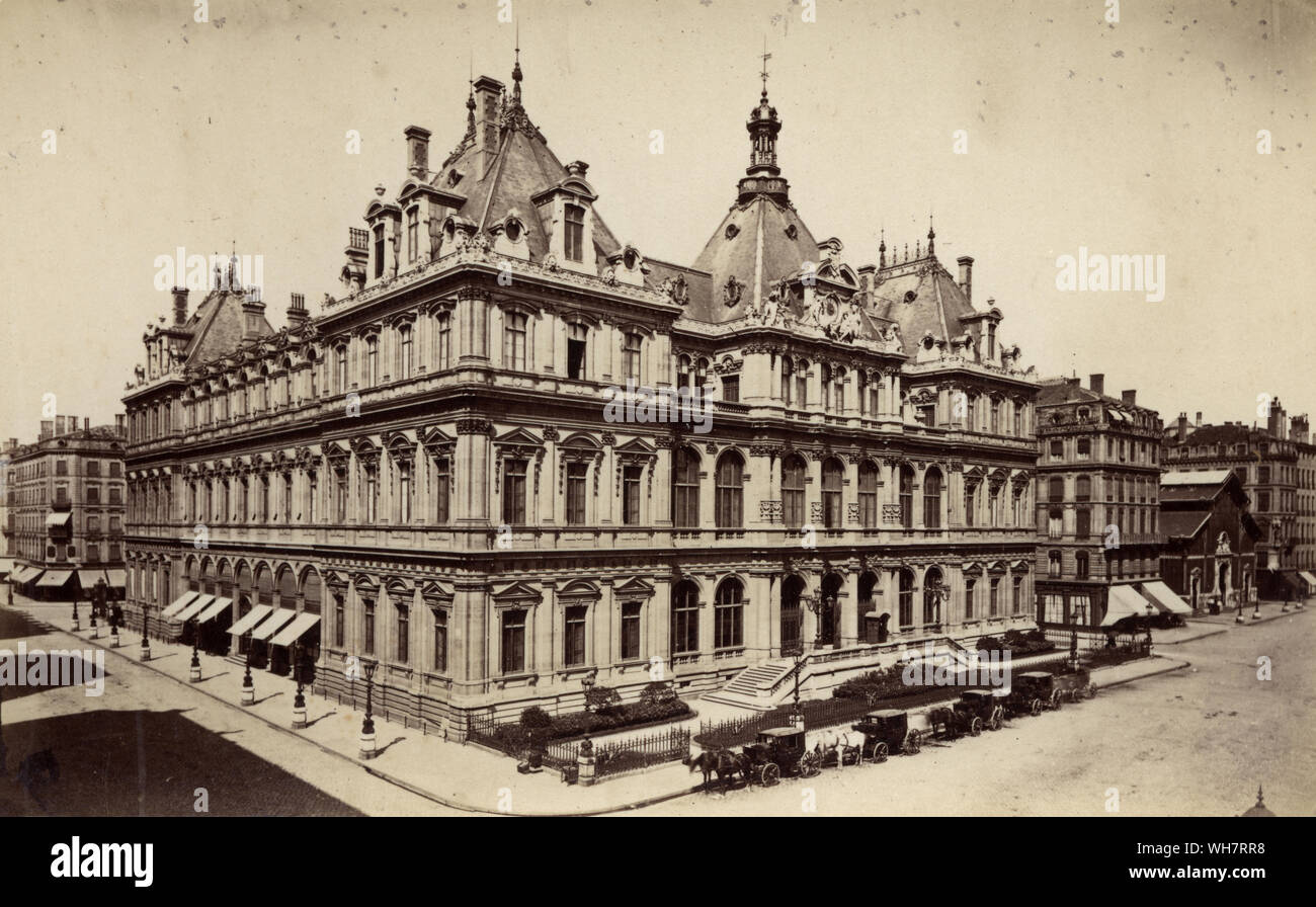 Antike Foto von Palais de la Bourse, Lyon, 19. Im Jahre 1853 wurde der Bau des Palais du Commerce wurde beschlossen, Verfassen eines Museums für Kunst und Industrie, Geschäfte, die Unternehmen der Agenten und Maklern in Seide, der Handelskammer und dem Handelsgericht. Stockfoto