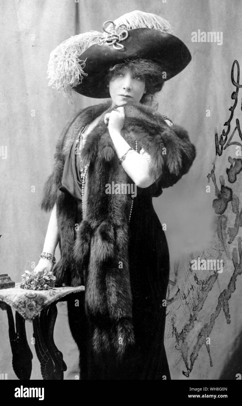 Sarah Bernhardt, Stadium Name von Henriette Rosine Bernard, (1844-1923). Die französische Schauspielerin. Bernhardt war auch einer der Pioniere Stummfilm Schauspielerinnen. Der Genius der Shaw Seite 131. Stockfoto