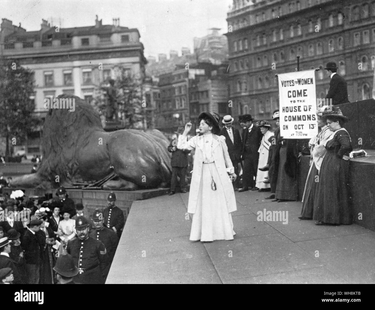 Christabel Pankhurst (1880-1958), die Tochter des Emmeline sprechen in Trafalgar Square London Stockfoto