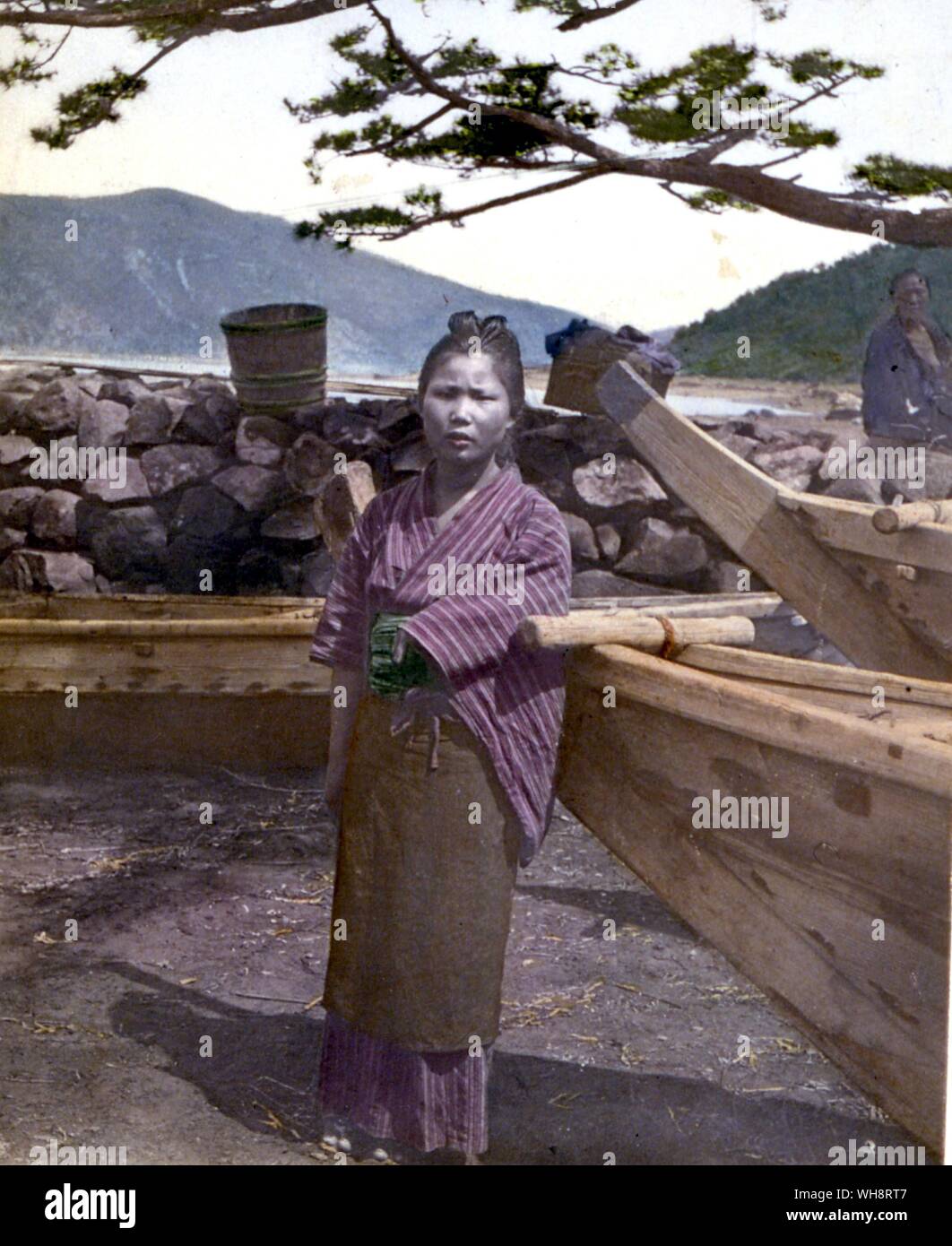 Ein japanisches Mädchen an Tsubone. 1904. Stockfoto