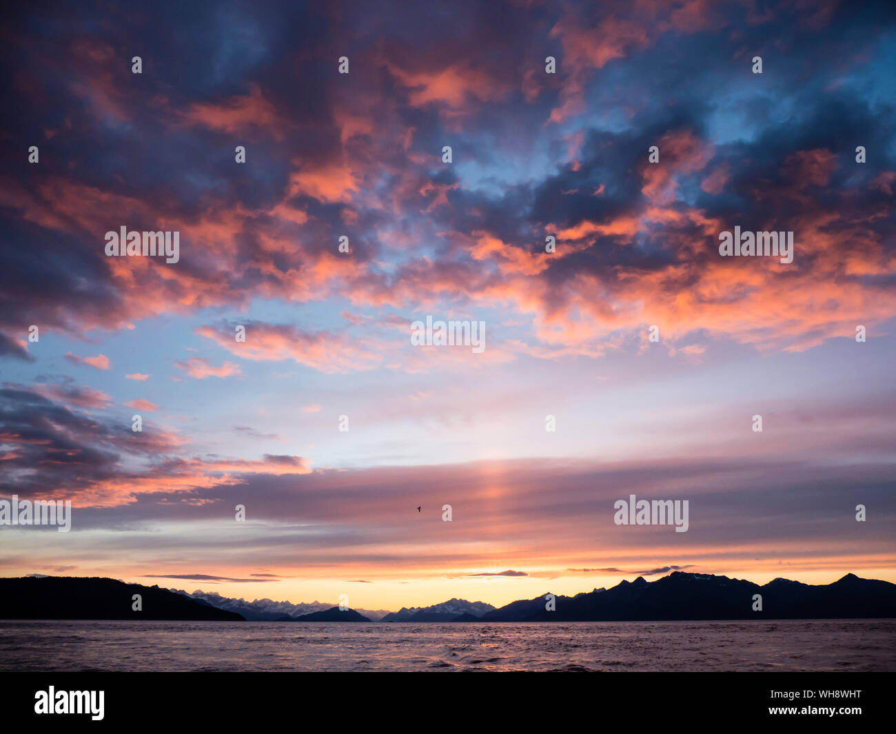 Sonnenuntergang in der Glacier Bay National Park, Alaska, Vereinigte Staaten von Amerika, Nordamerika Stockfoto
