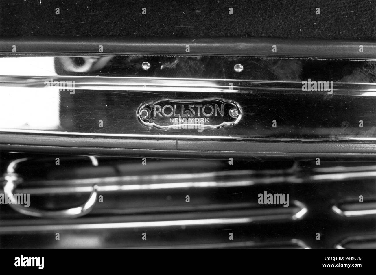 Detail (Typenschild) vom Rollston-bodied Modell J Duesenberg von 1934.. Stockfoto