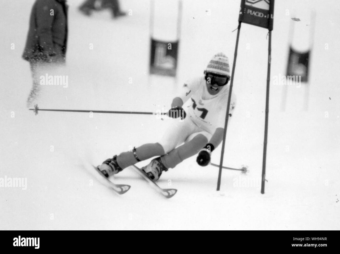 1980 Winter Olympics - Lake Placid, USA. Andreas Wenzel in der mens alpine Riesenslalom Ski event gewinnen eine zweite Silbermedaille für Liechtenstein. 19. Februar 1980. Stockfoto