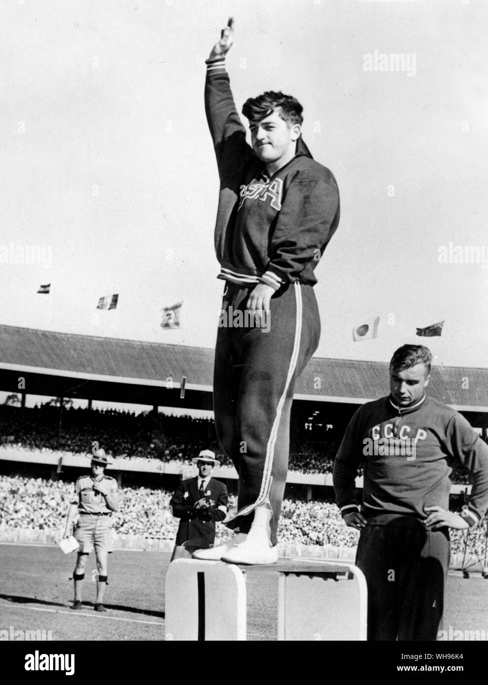 Aus., Melbourne, Olympics, 1956: Harold Connolly (USA), Goldmedaillengewinner im Hammer Konkurrenz. Stockfoto