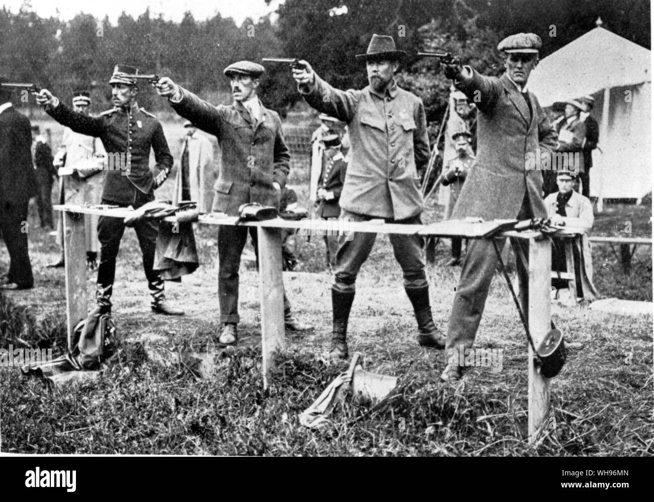 Schwedens Pistole Mannschaft bei den Olympischen Spielen 1912 in Stockholm Stockfoto