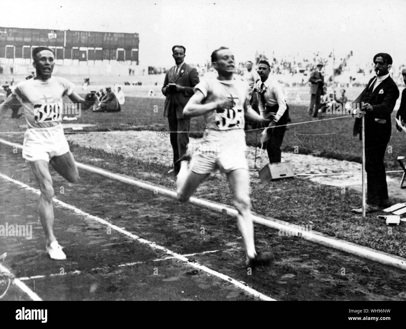 Frankreich, Paris Olympics, 1924: Ville Ritola von Frankreich, Gewinner der 10.000 Meter und den Hindernislauf.. Stockfoto