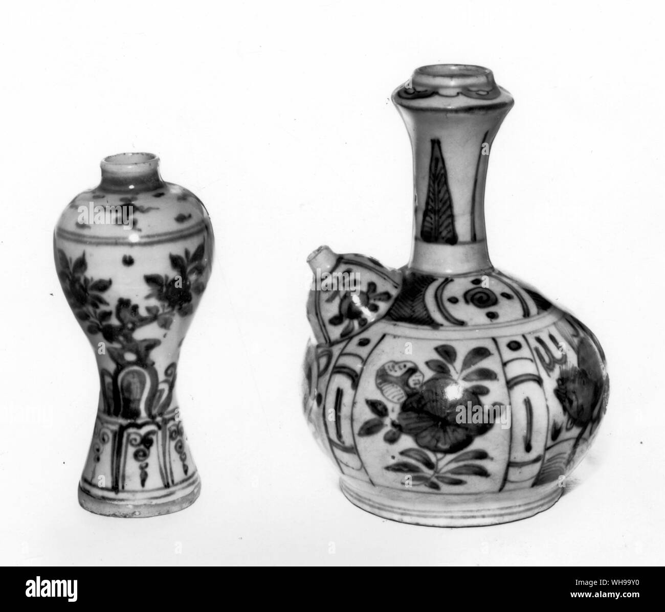 Ein "Kendi" oder gorgelet, eine Form für die mittelmeerring (islamische) Markt. Chinesisch, 17. Stockfoto