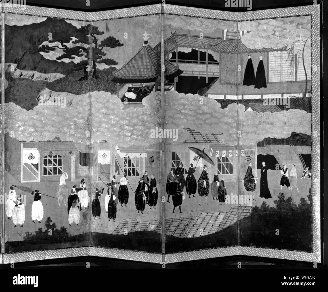 Europäer und Afrikaner, die von einem japanischen Künstler gesehen. Teil aus dem 17. Jahrhundert Screen zeigen niederländische Kaufleute und Priester in Nagasaki Stockfoto