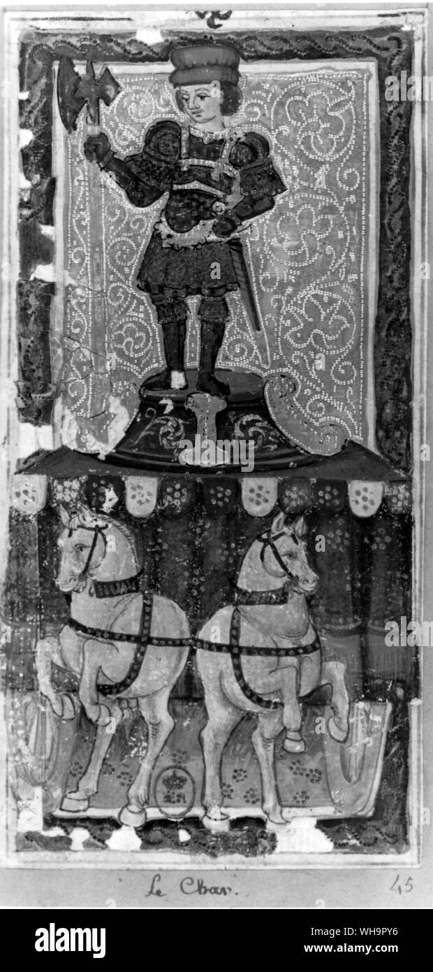 In einer Reihe von Tarot Karten, in denen der Wagenlenker Waffen trägt - in diesem Fall eine Schlacht - Ax durch den Krieger in der 'Charles VI' Pack durchgeführt Stockfoto
